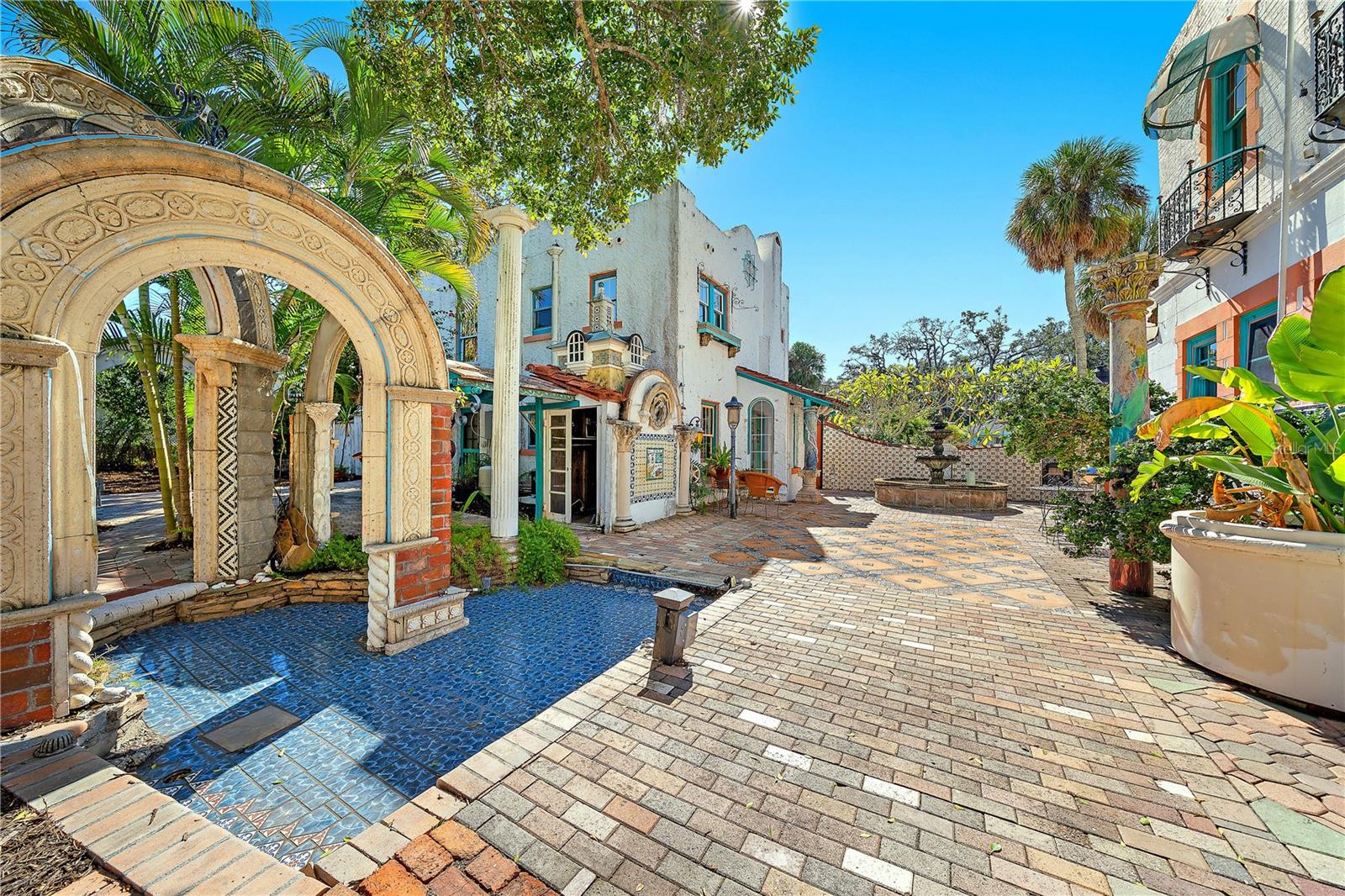 Image 33 of 64 For 2830 Bay Shore Circle