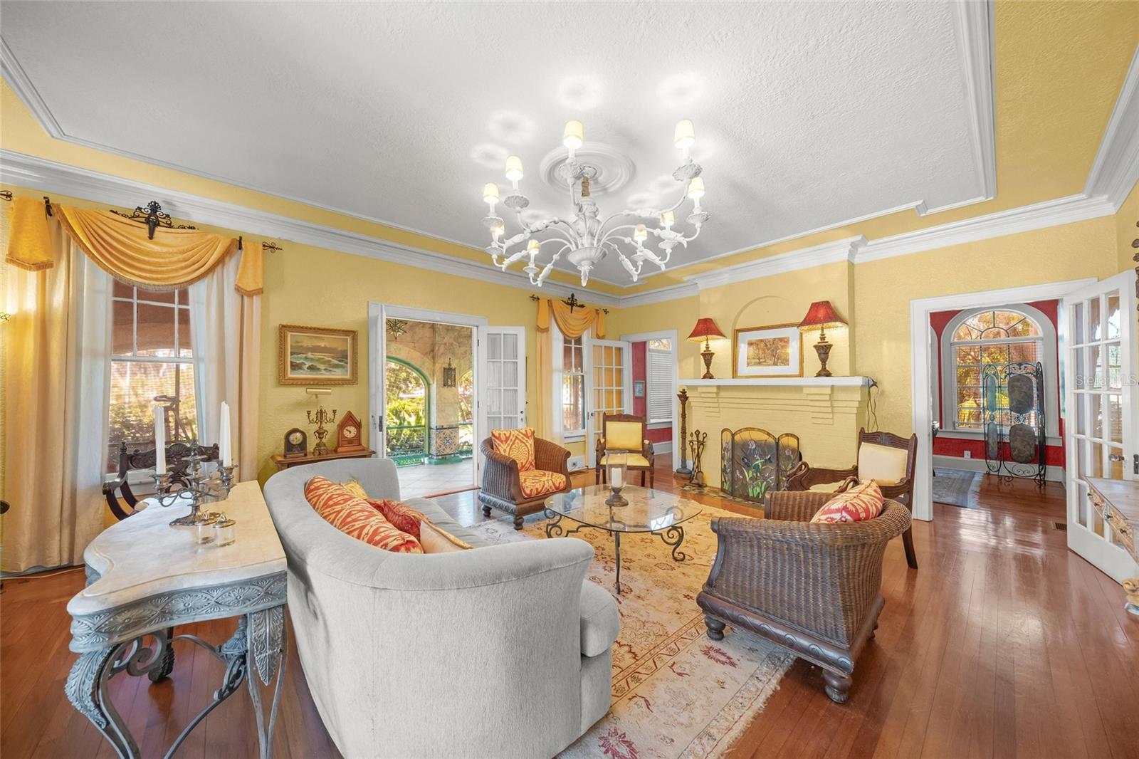 Image 6 of 64 For 2830 Bay Shore Circle