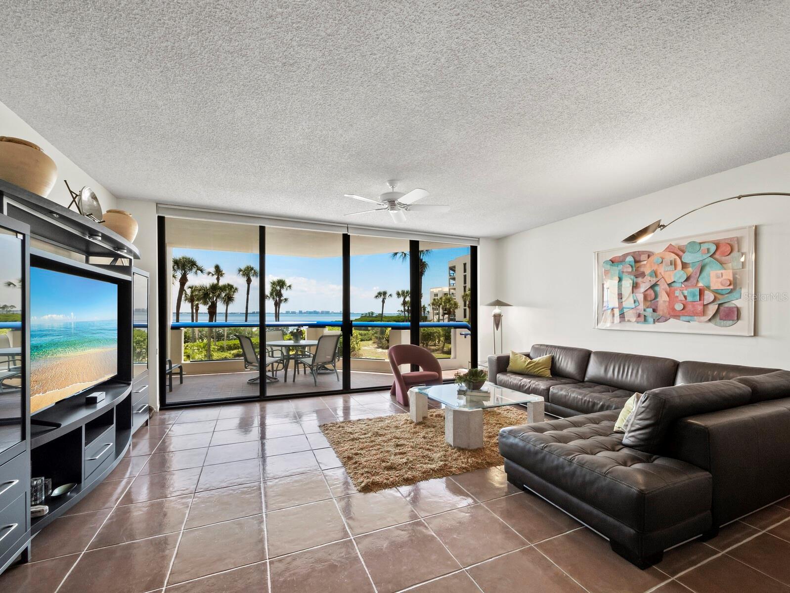 Image 3 of 62 For 2120 Harbourside Drive 617
