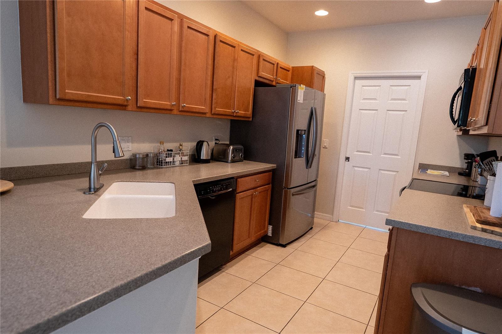Image 5 of 31 For 3756 82nd Avenue Circle E 101