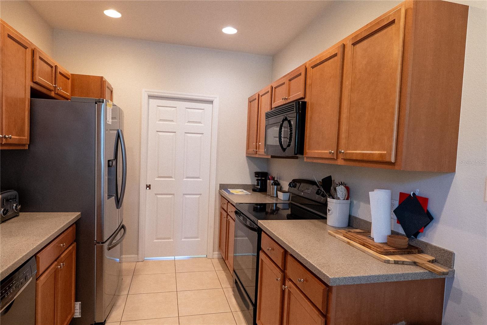 Image 6 of 31 For 3756 82nd Avenue Circle E 101