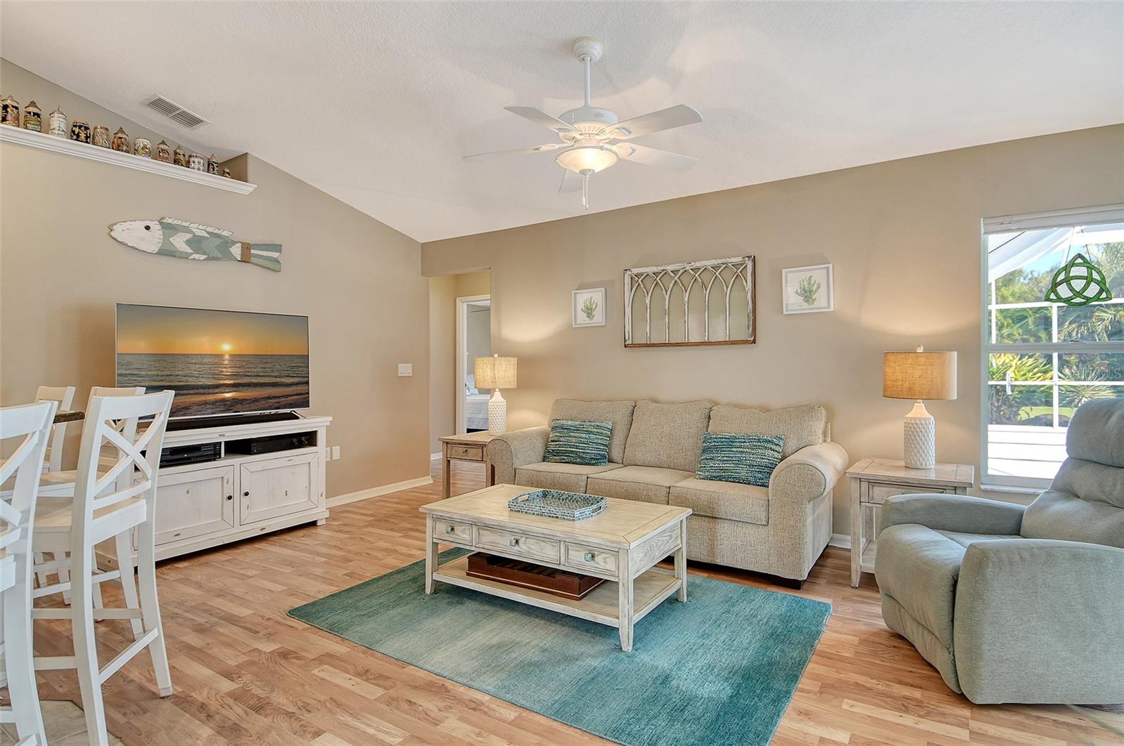 Image 13 of 40 For 4577 Country Manor Drive