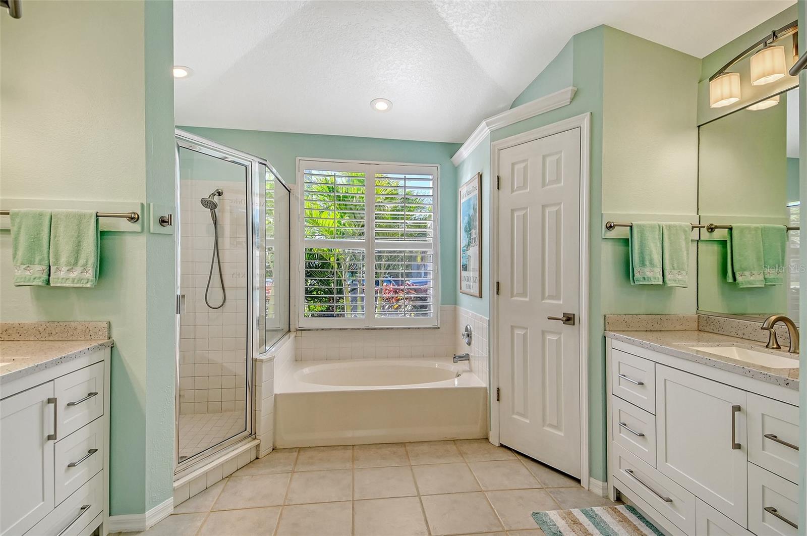 Image 19 of 40 For 4577 Country Manor Drive
