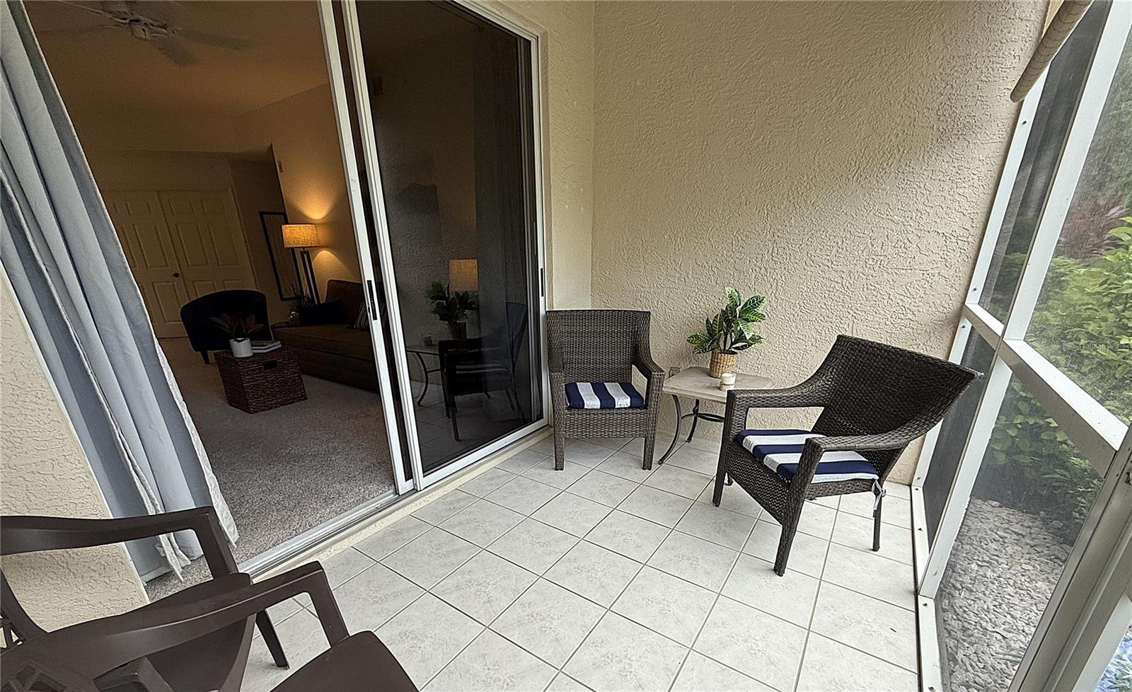 Image 23 of 29 For 8335 Glenrose Way 1513