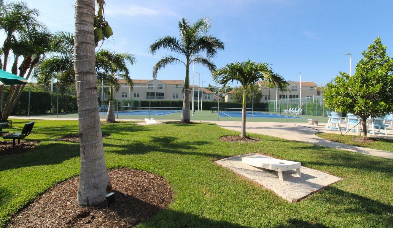 Image 27 of 29 For 8335 Glenrose Way 1513