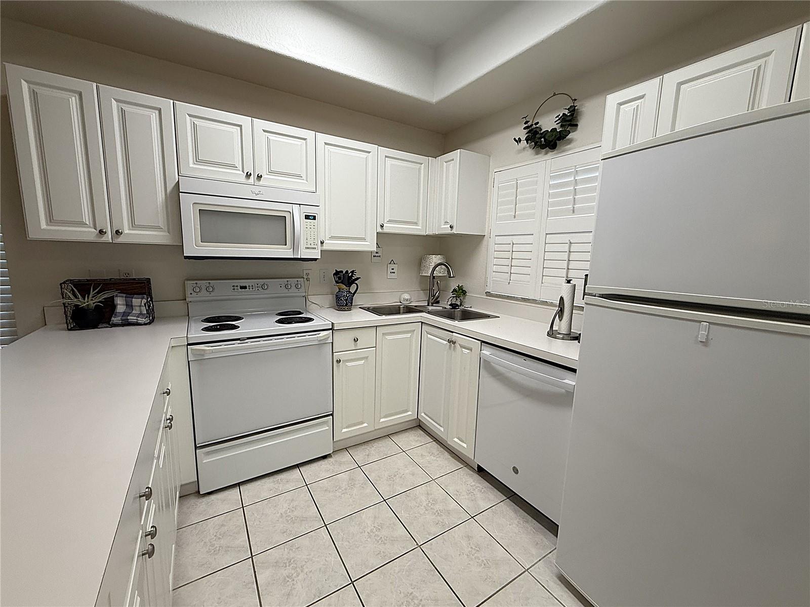 Image 3 of 29 For 8335 Glenrose Way 1513