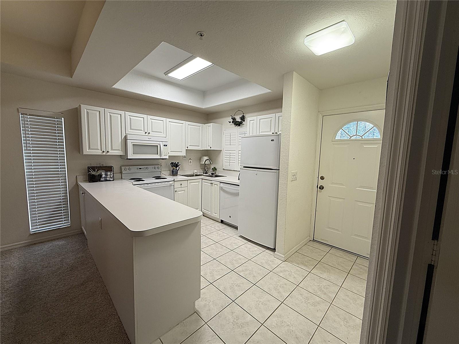 Image 5 of 29 For 8335 Glenrose Way 1513