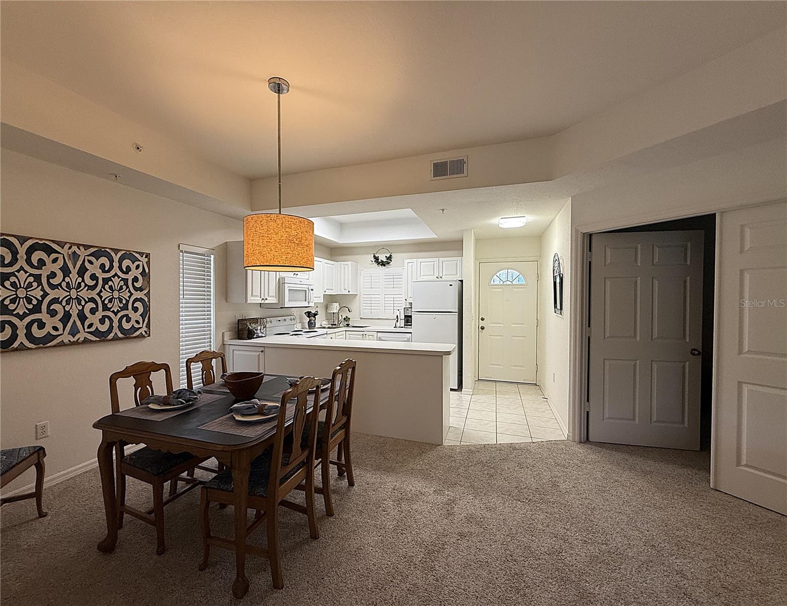 Image 8 of 29 For 8335 Glenrose Way 1513