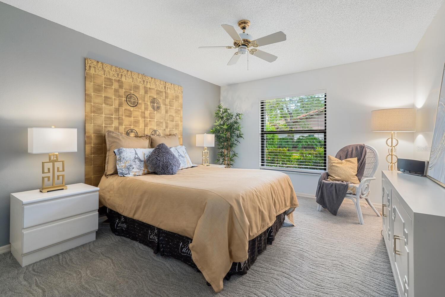 Image 30 of 49 For 4033 Wilshire Circle E 139