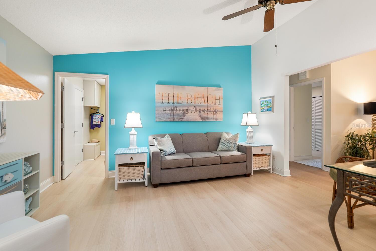 Image 32 of 49 For 4033 Wilshire Circle E 139