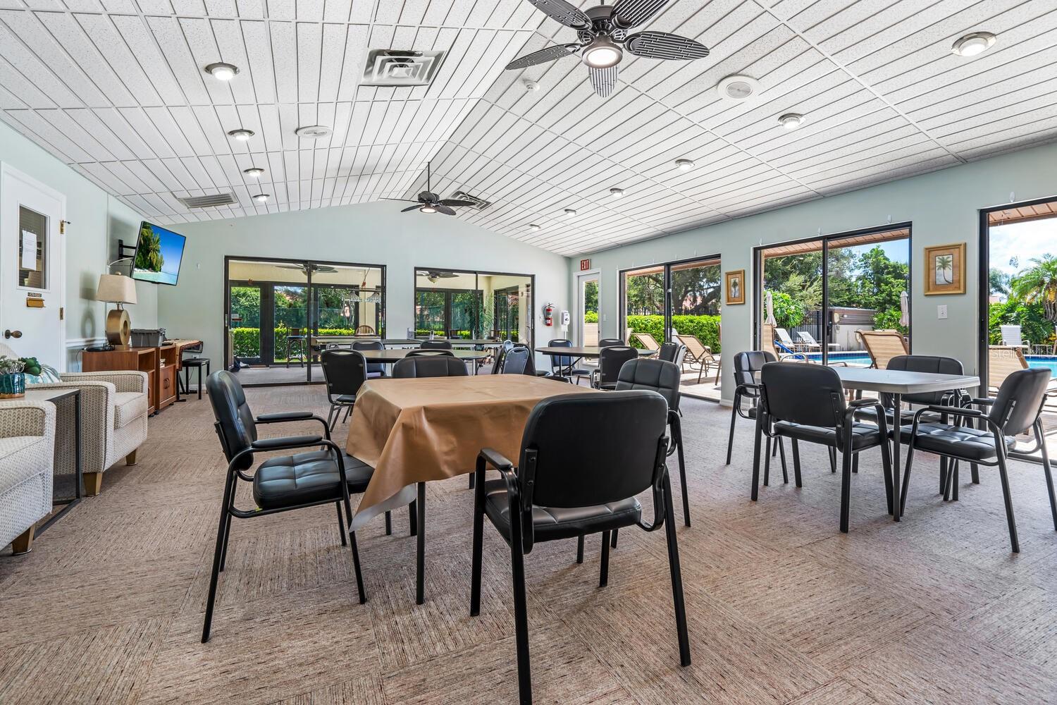 Image 44 of 49 For 4033 Wilshire Circle E 139