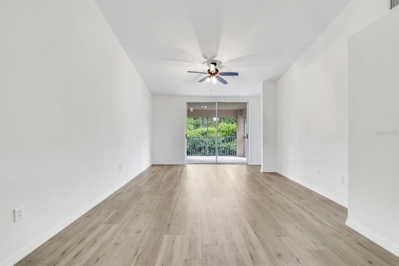 Image 2 of 37 For 6635 Huntington Lakes Circle 202