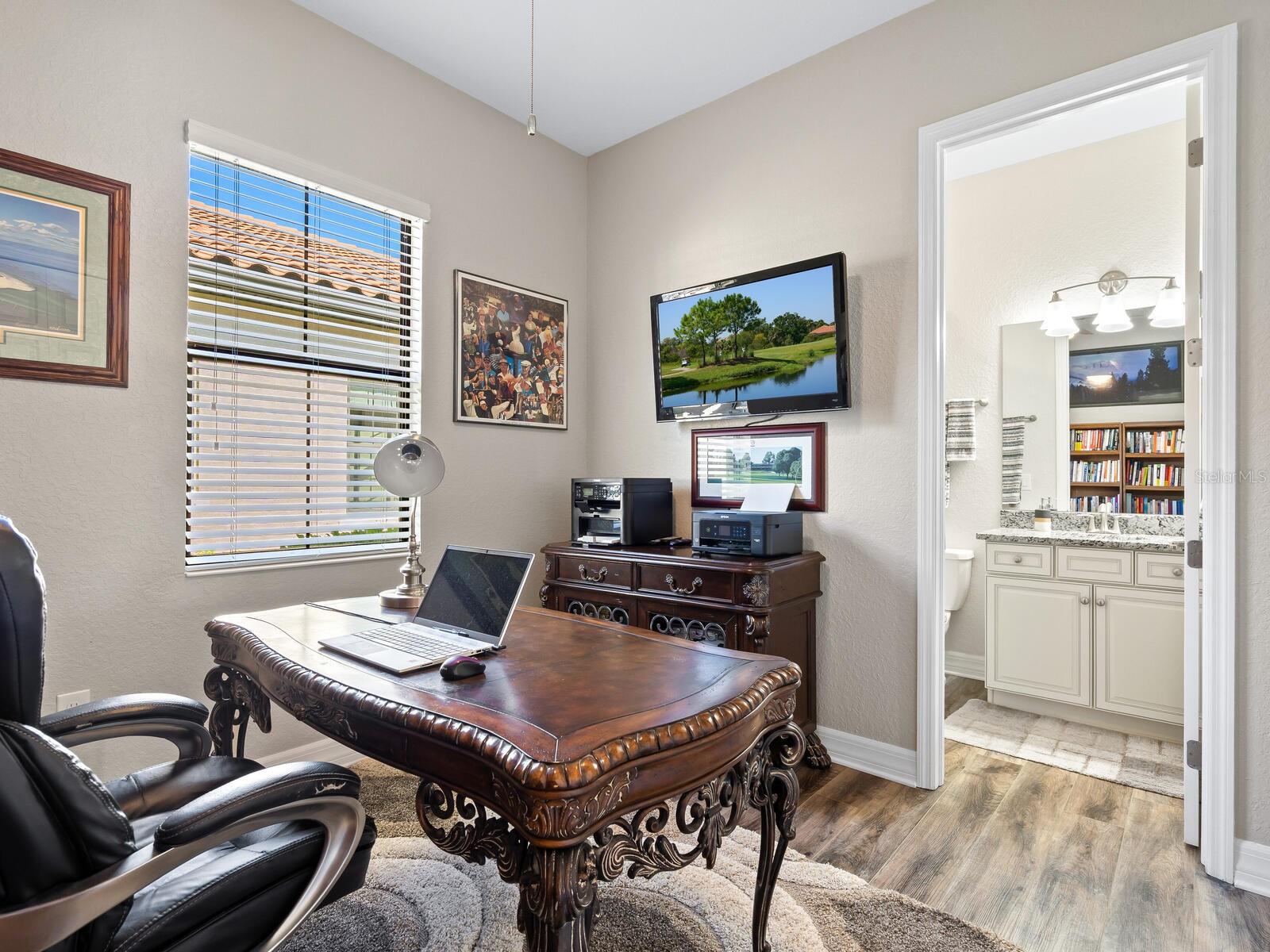 Image 29 of 67 For 16532 Hillside Circle