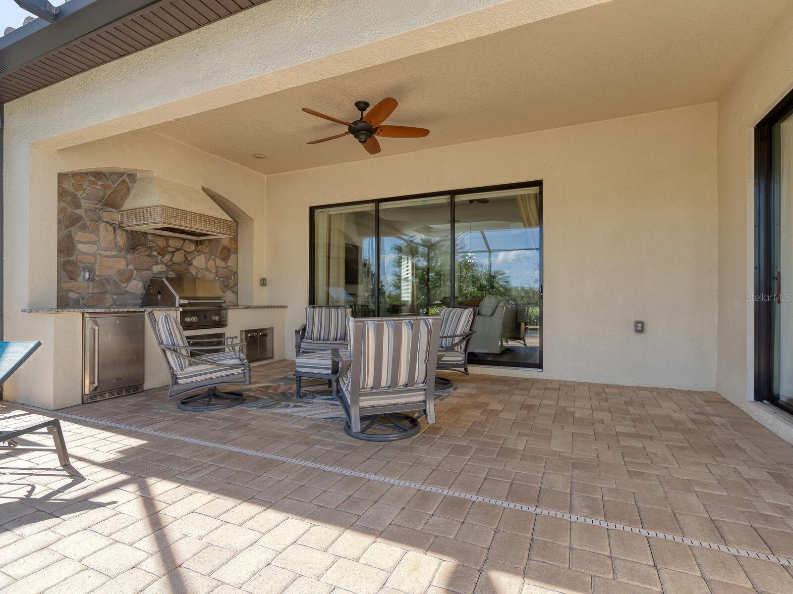 Image 35 of 67 For 16532 Hillside Circle