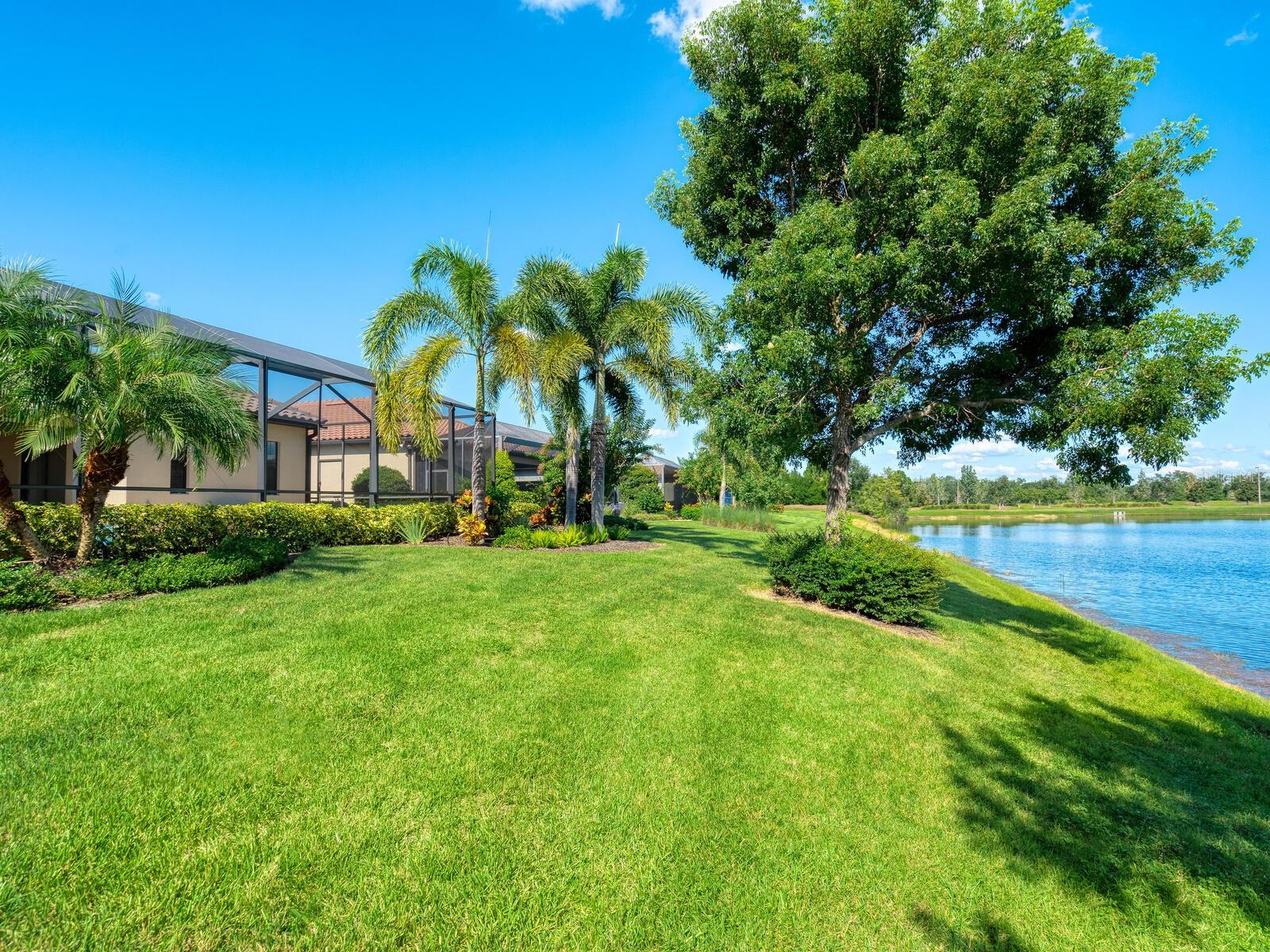 Image 42 of 67 For 16532 Hillside Circle