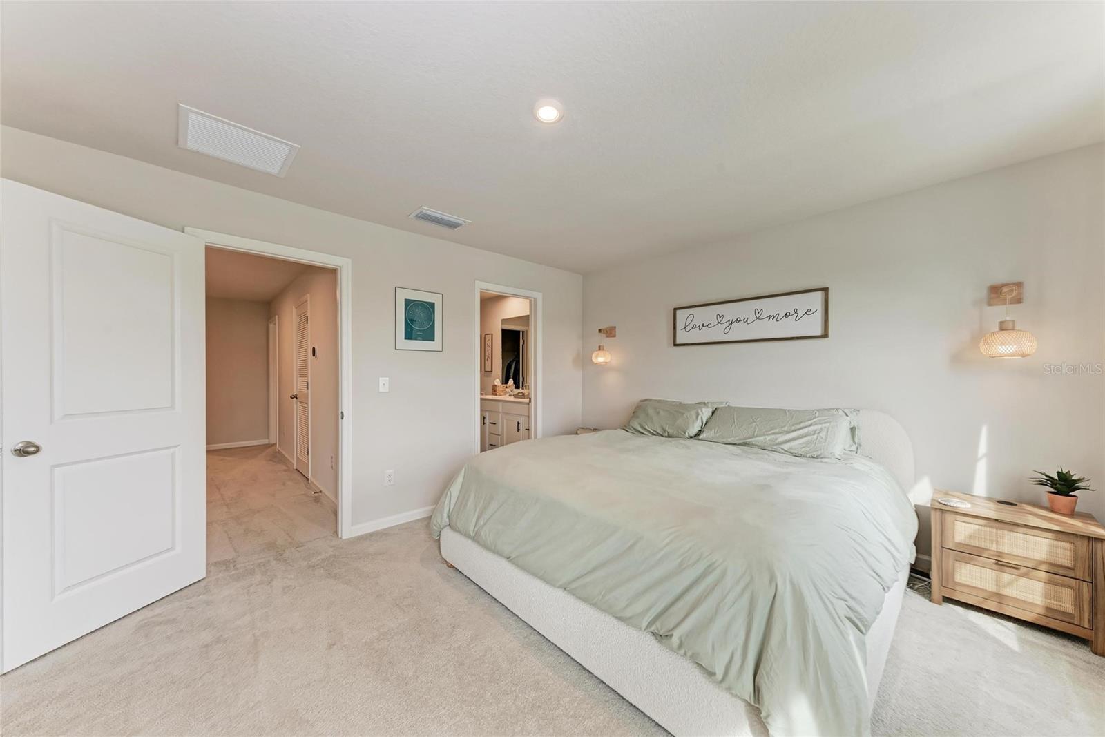 Image 18 of 44 For 14144 Crimson Avenue