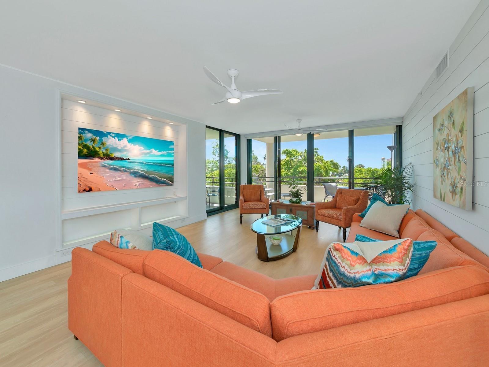 Image 16 of 100 For 1255 Gulfstream Avenue 204