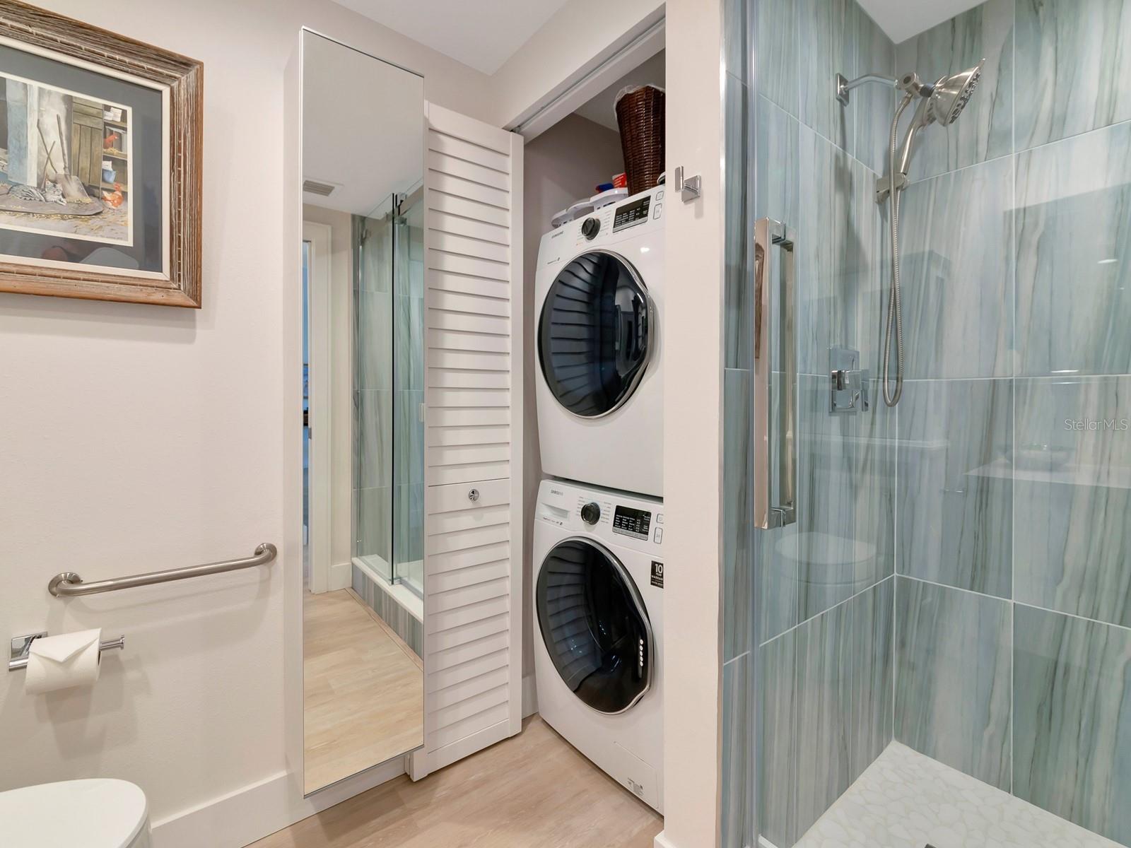 Image 24 of 100 For 1255 Gulfstream Avenue 204