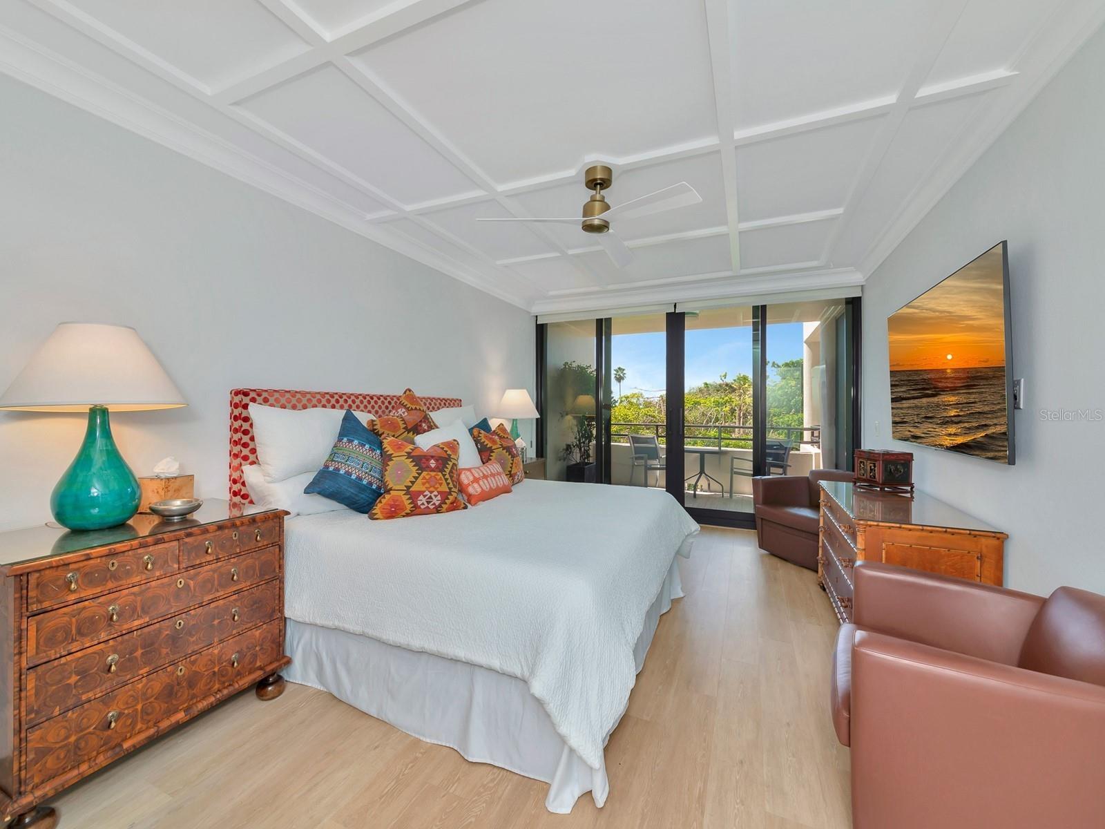 Image 35 of 100 For 1255 Gulfstream Avenue 204