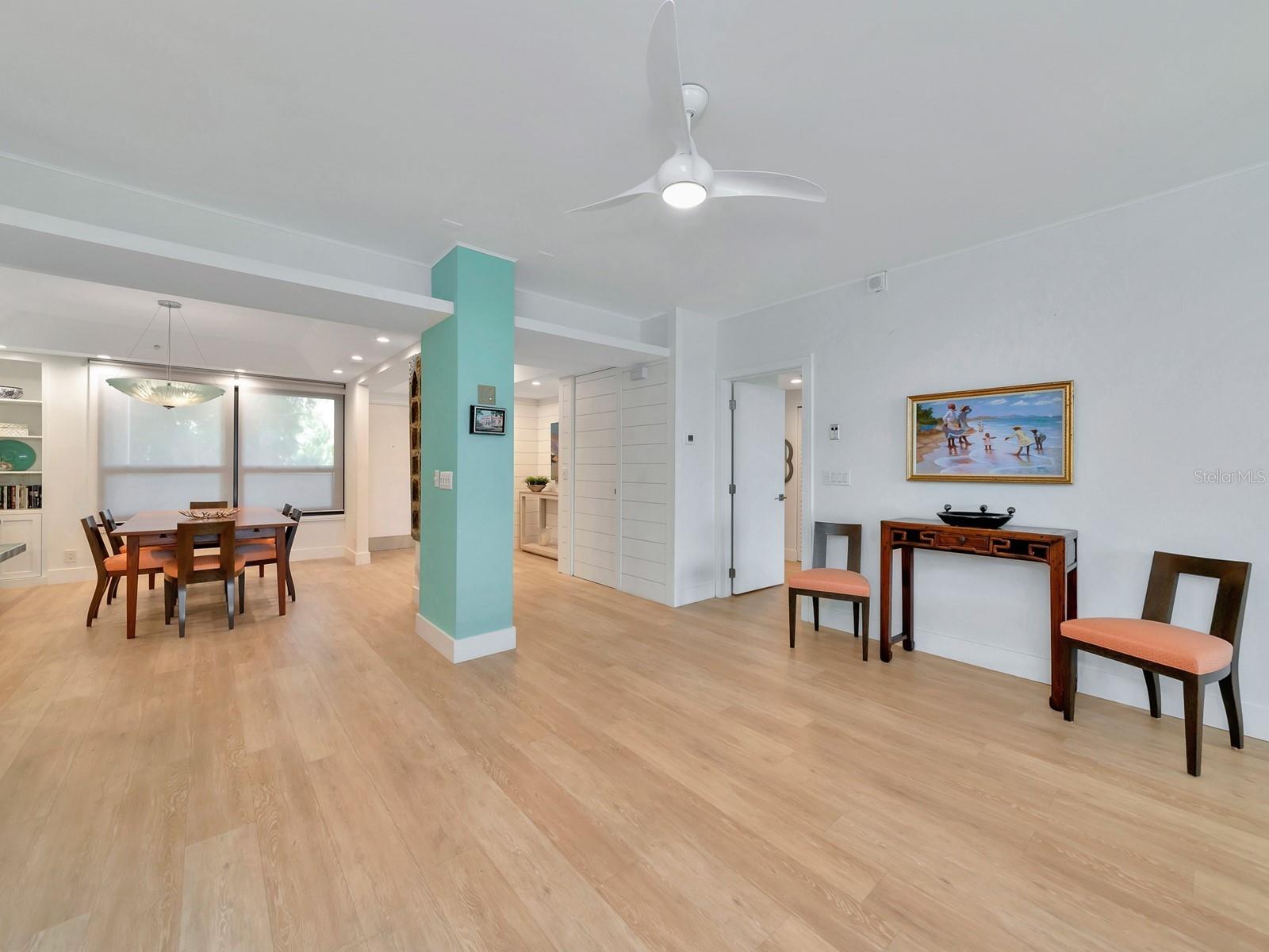 Image 4 of 100 For 1255 Gulfstream Avenue 204