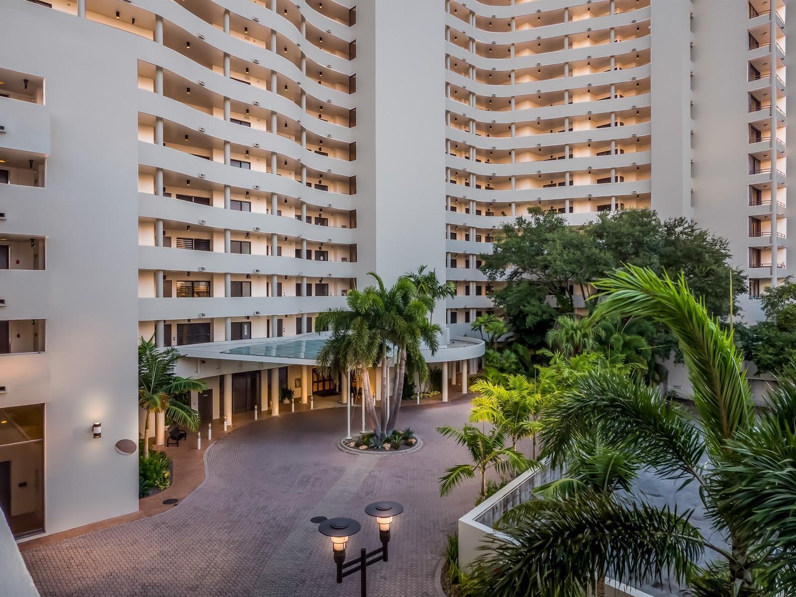 Image 44 of 100 For 1255 Gulfstream Avenue 204