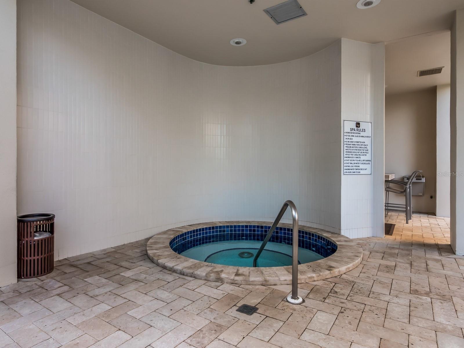 Image 82 of 100 For 1255 Gulfstream Avenue 204