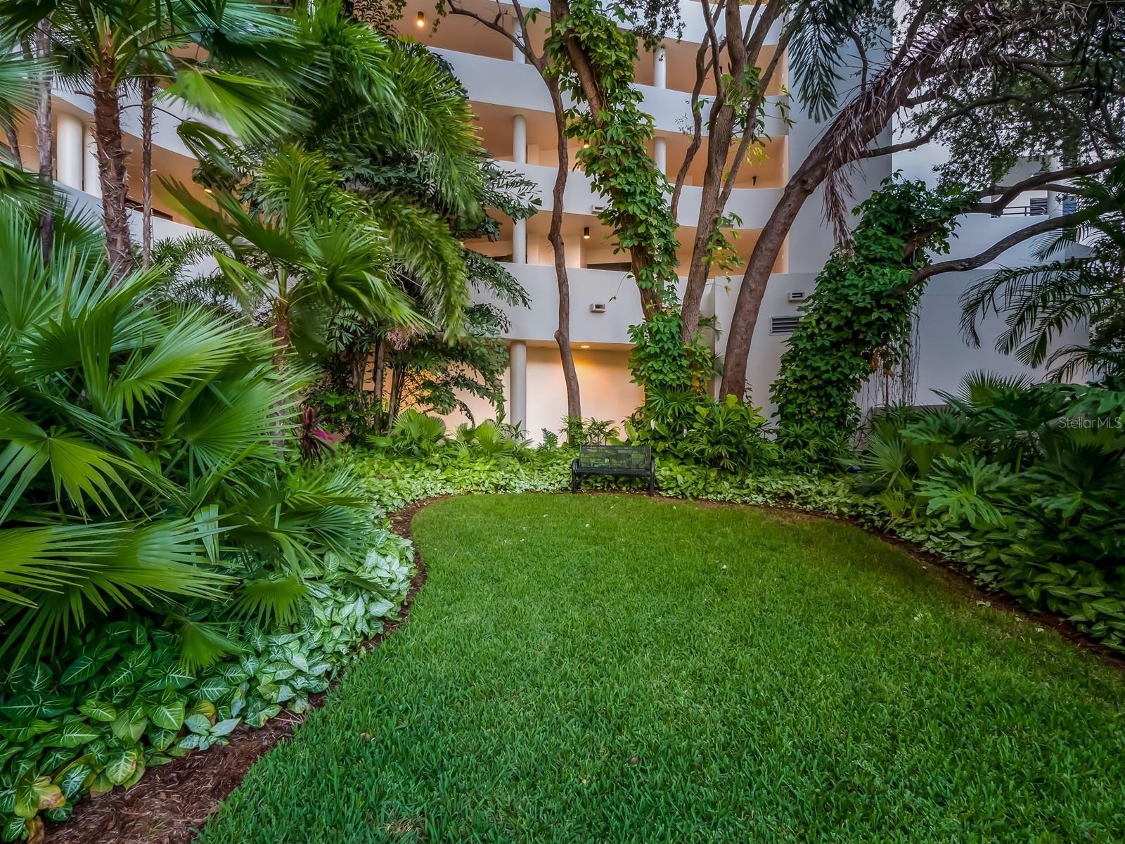 Image 86 of 100 For 1255 Gulfstream Avenue 204