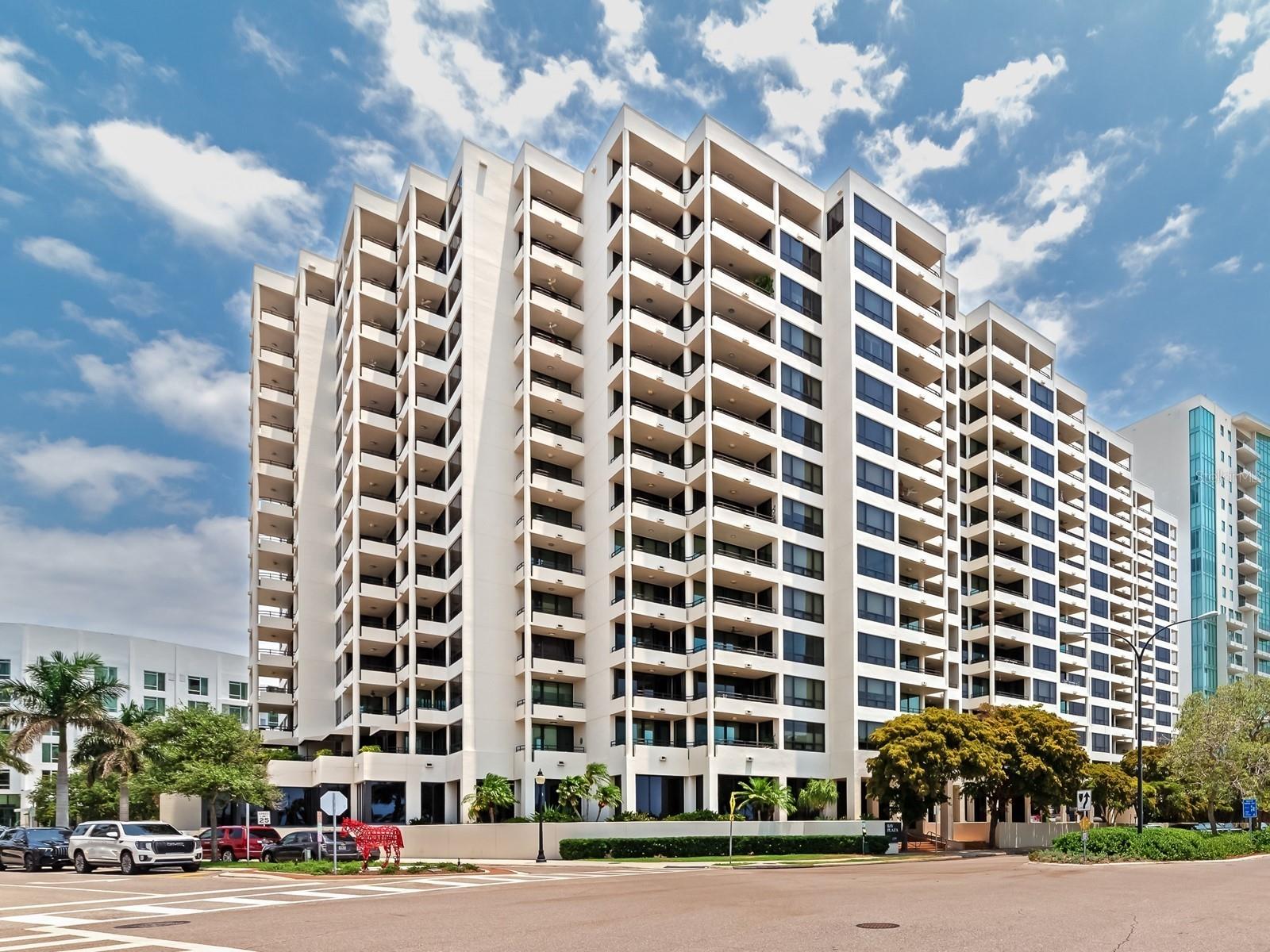 Image 93 of 100 For 1255 Gulfstream Avenue 204