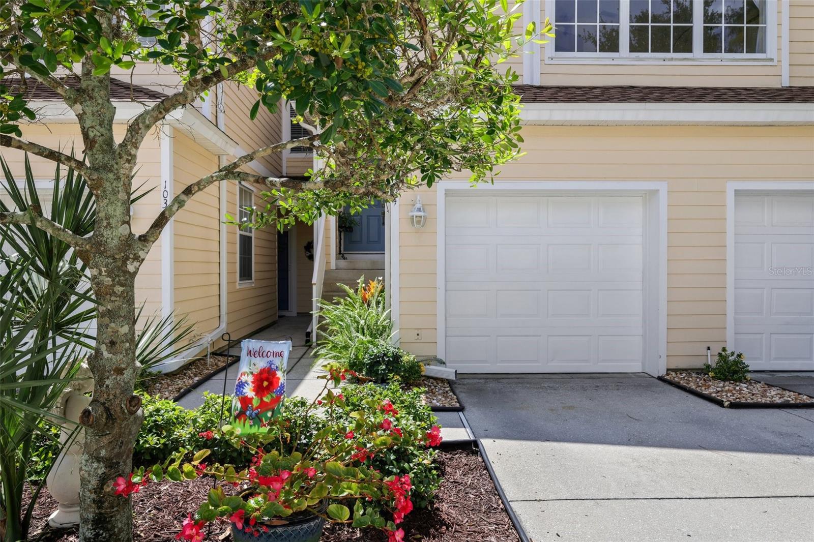 Image 30 of 33 For 6412 Rosefinch Court 204