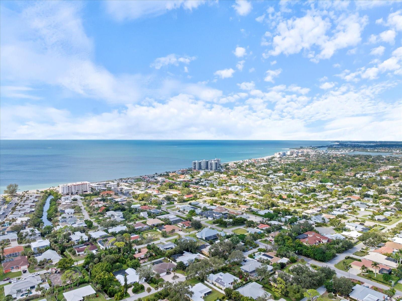 Image 6 of 12 For 621 Hibiscus Drive