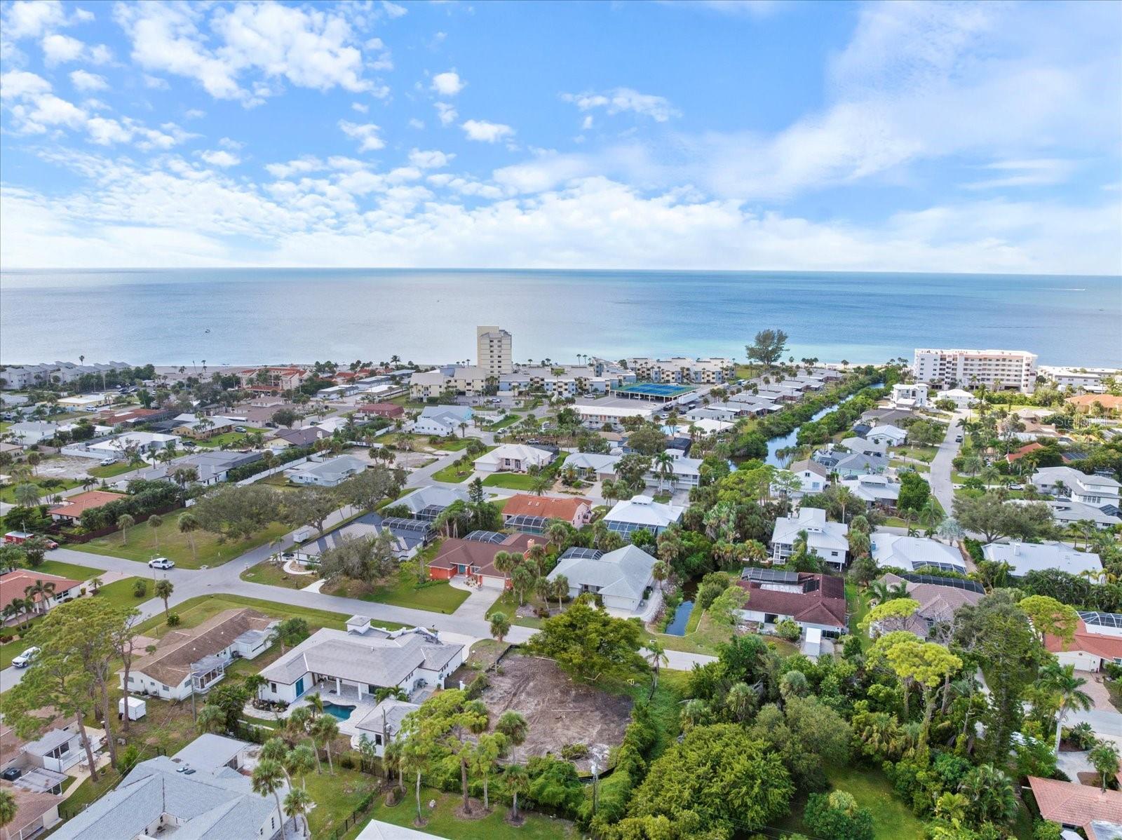 Image 7 of 12 For 621 Hibiscus Drive