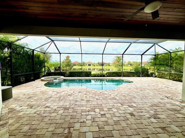 Image 3 of 15 For 7113 Whittelbury Trail