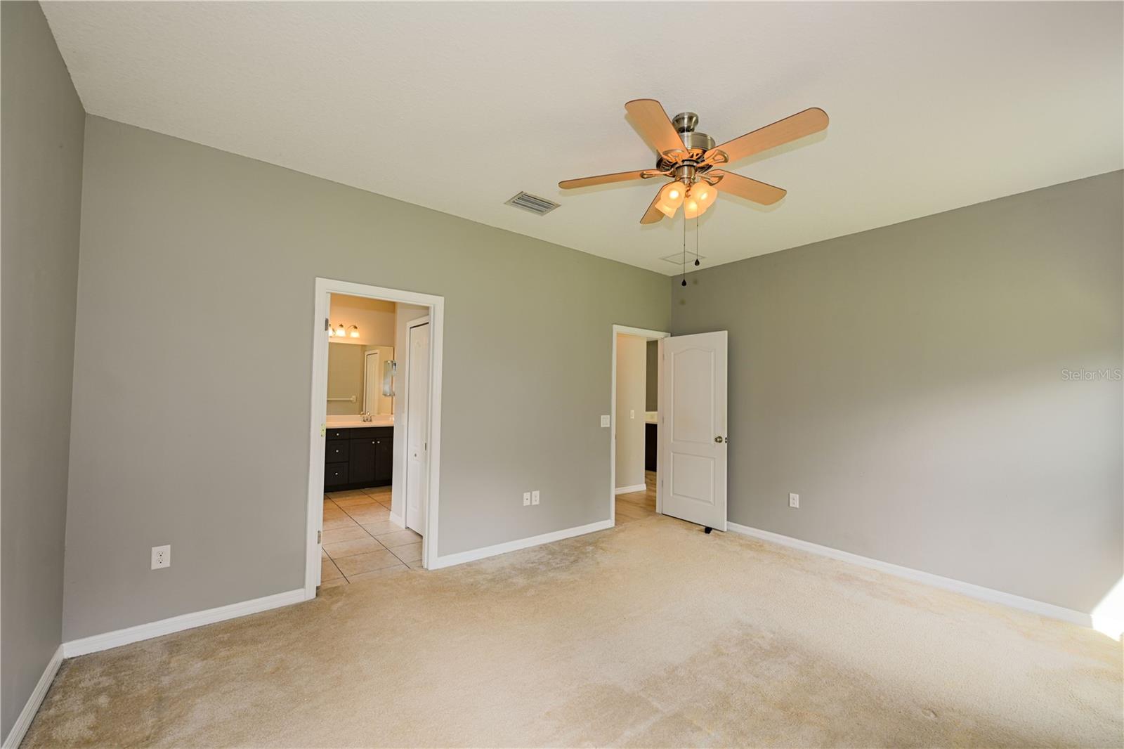 Image 11 of 31 For 4607 Summerlake Circle