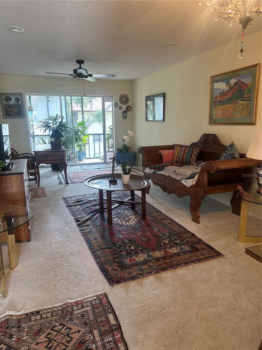 Image 11 of 29 For 2240 Stickney Point Road 231