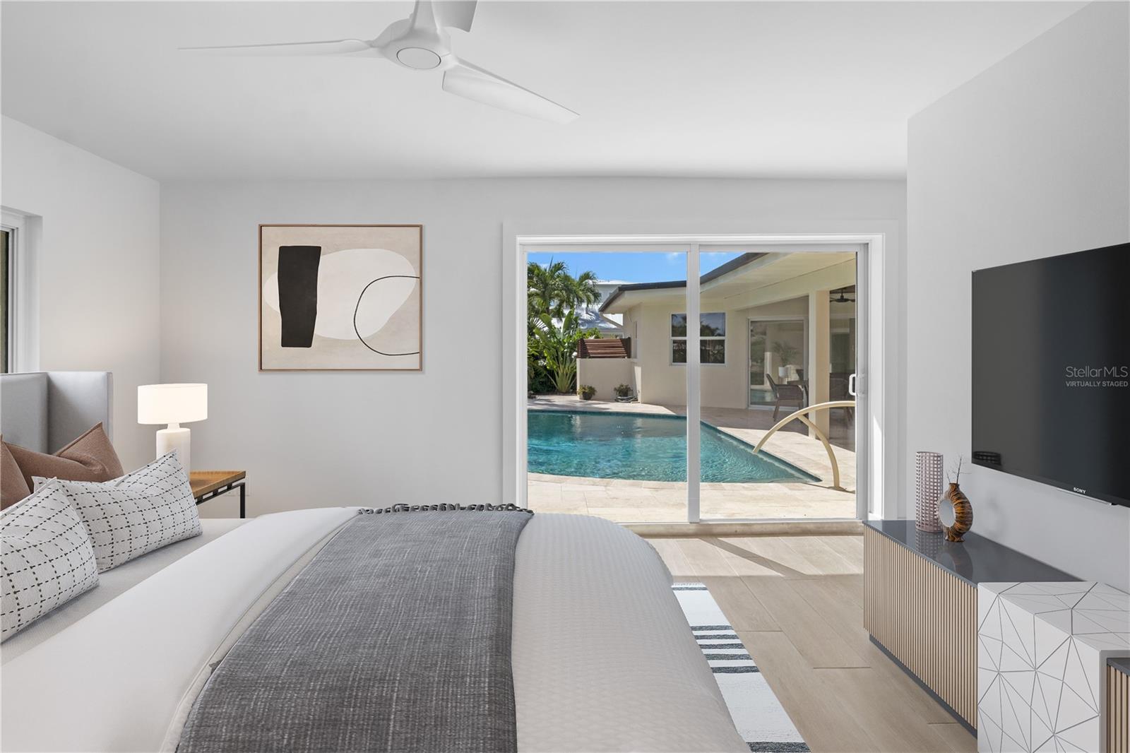 Image 31 of 81 For 624 Dundee Lane