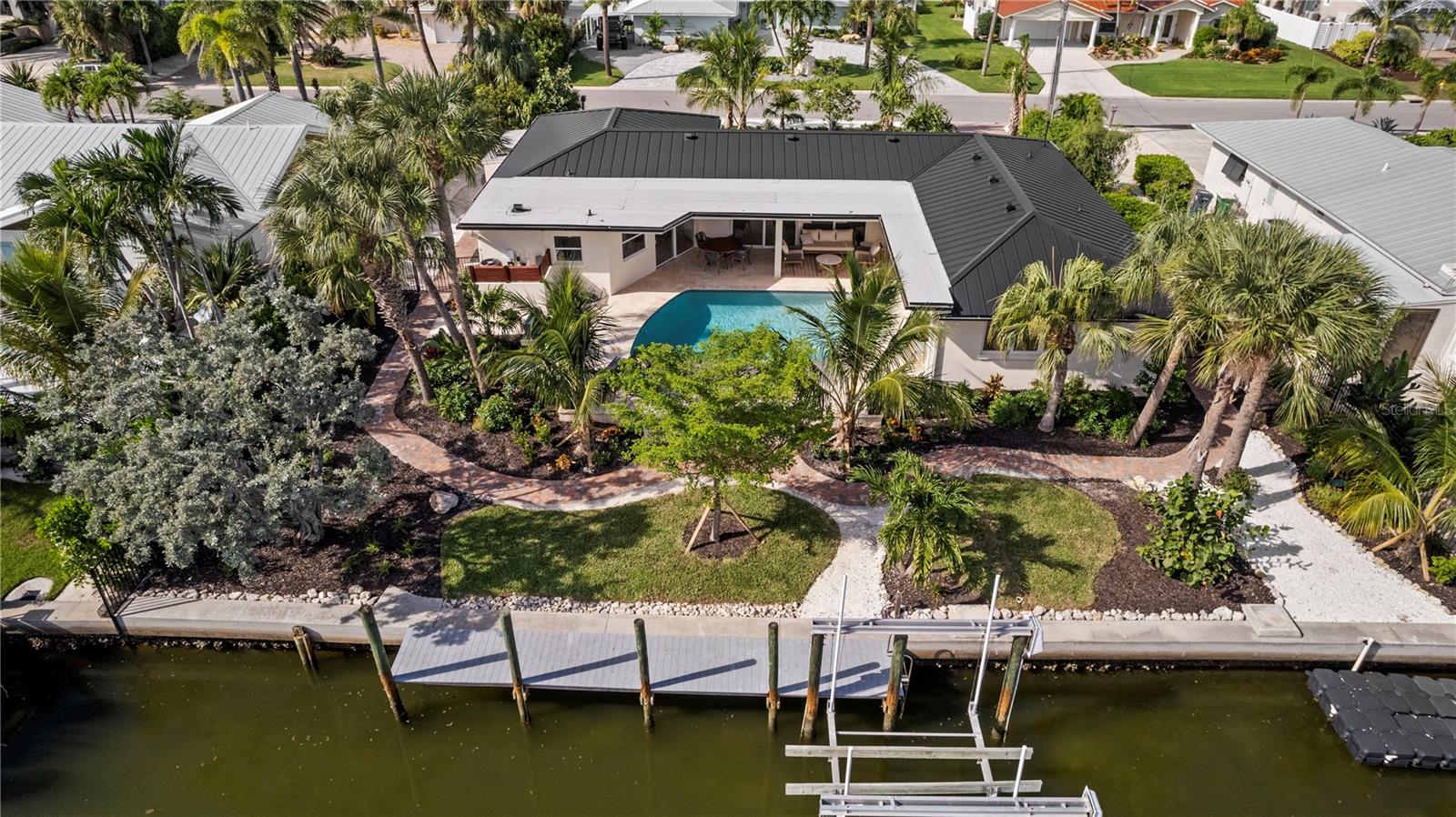 Image 79 of 81 For 624 Dundee Lane