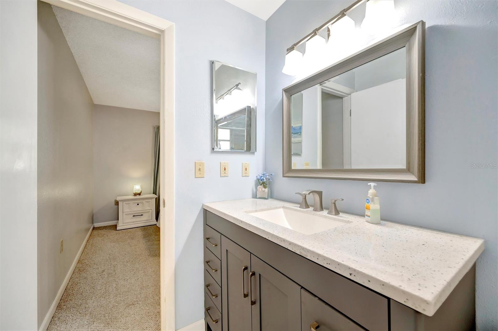 Image 18 of 21 For 6057 Coral Way 3