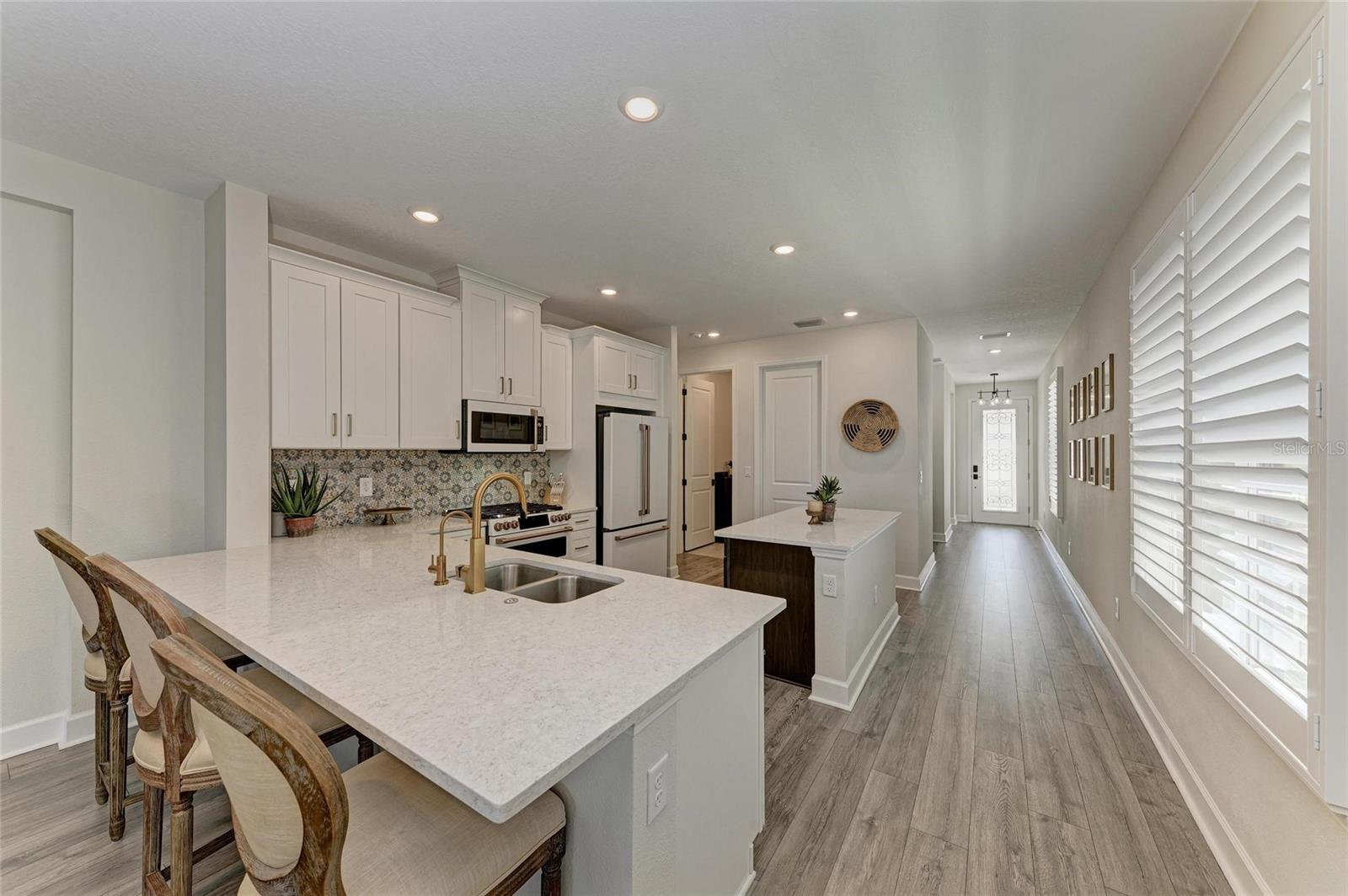 Image 10 of 53 For 16225 Paynes Mill Drive