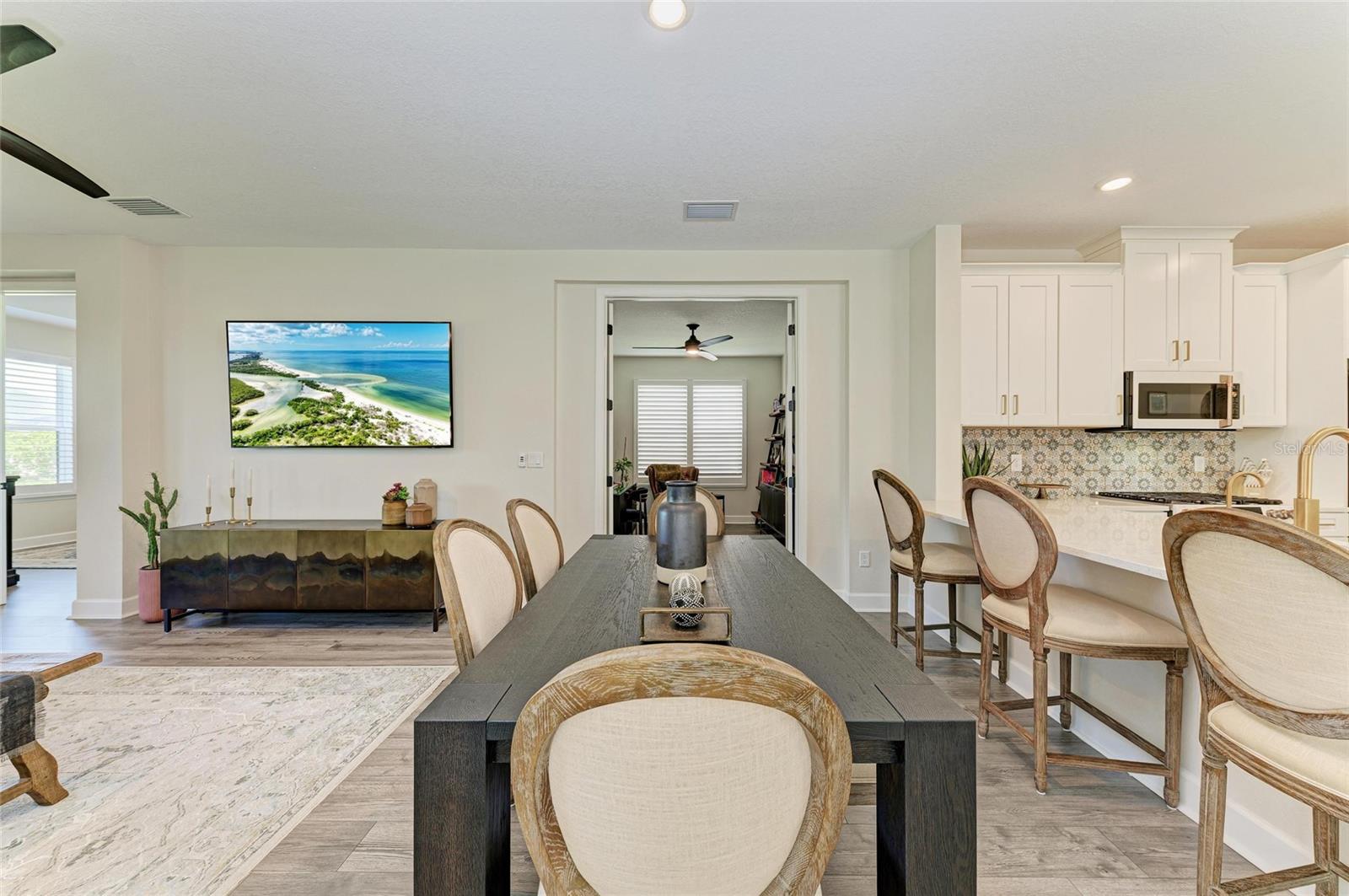 Image 13 of 53 For 16225 Paynes Mill Drive