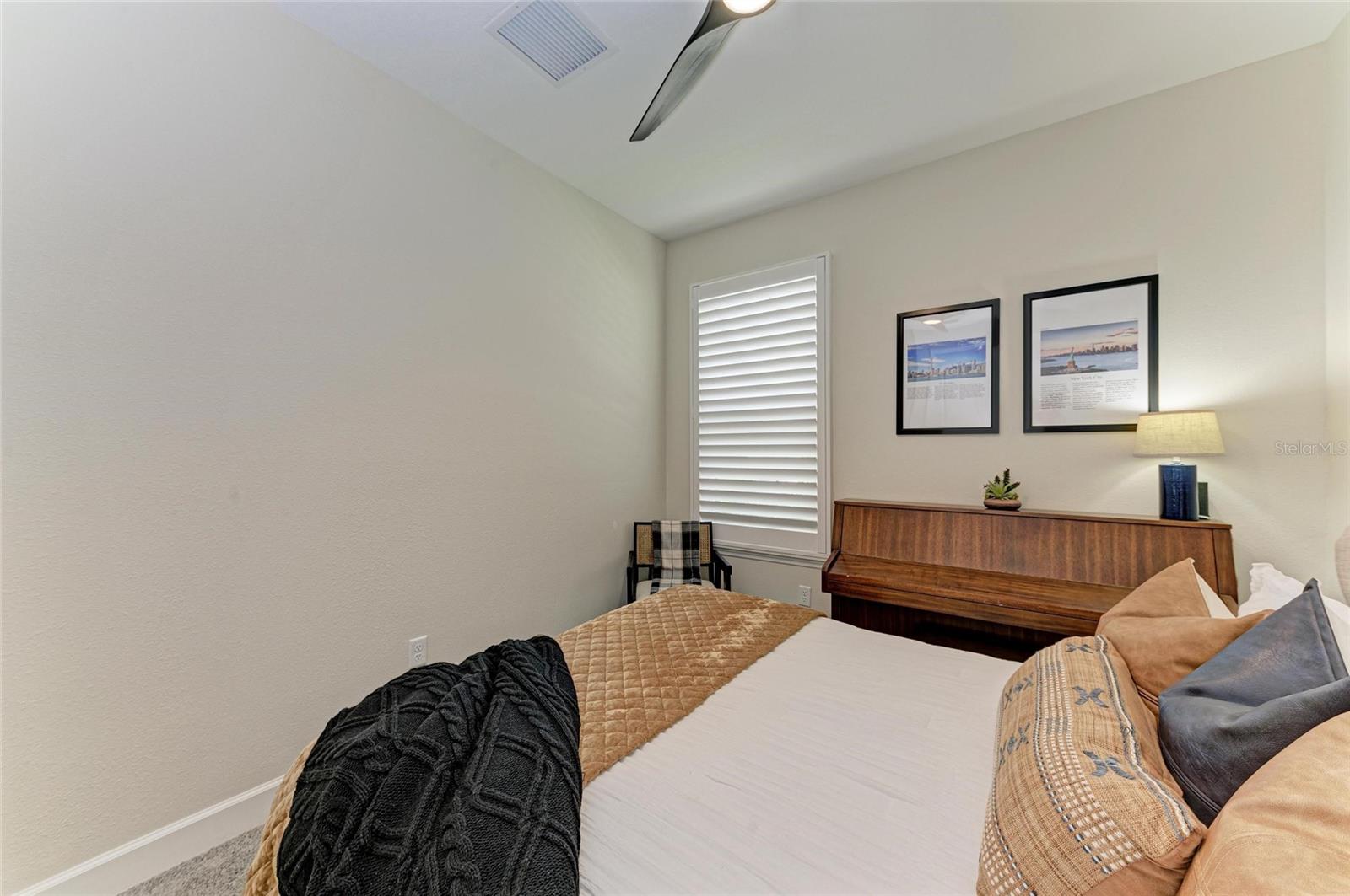 Image 31 of 53 For 16225 Paynes Mill Drive