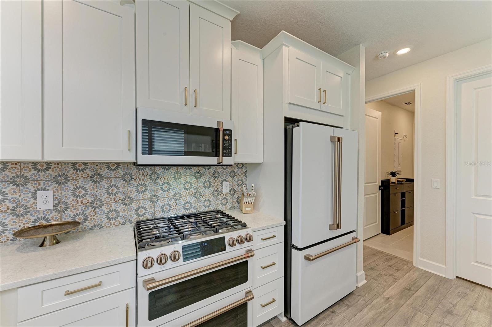 Image 8 of 53 For 16225 Paynes Mill Drive