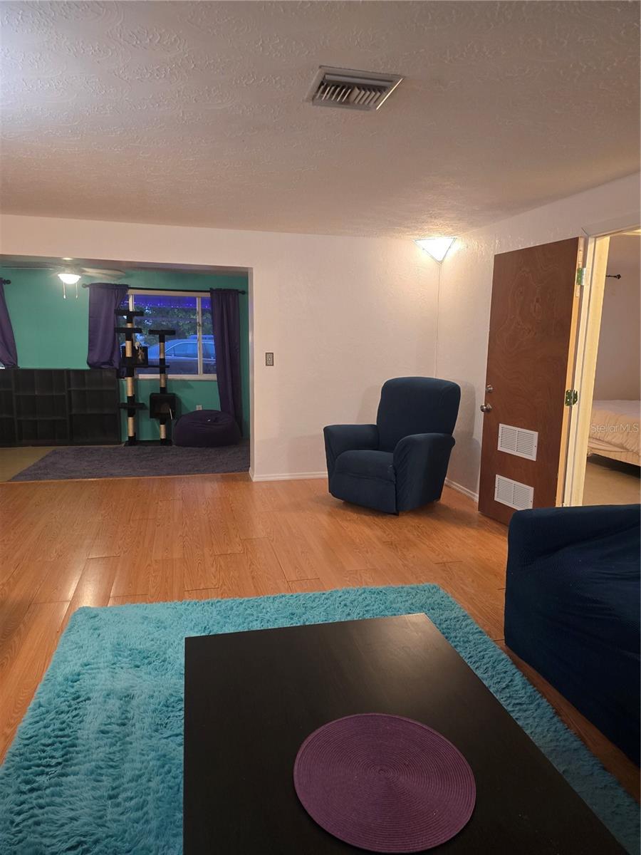 Image 5 of 29 For 5506 24th Street W