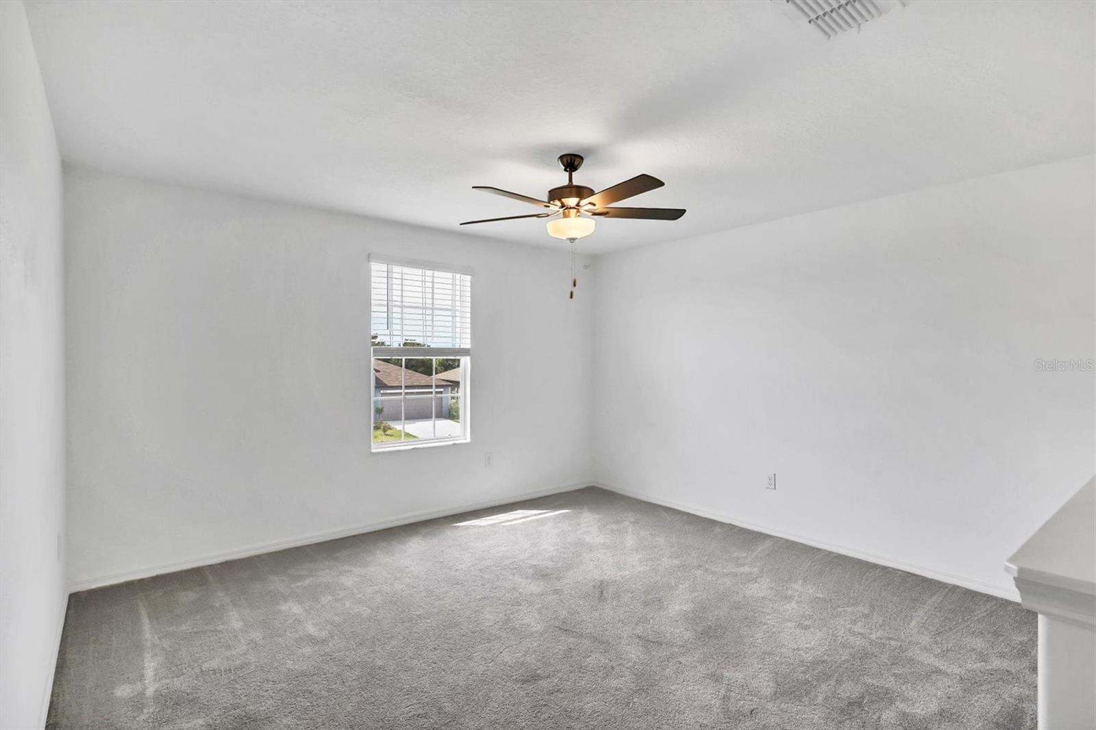 Image 20 of 38 For 8526 40th Circle E