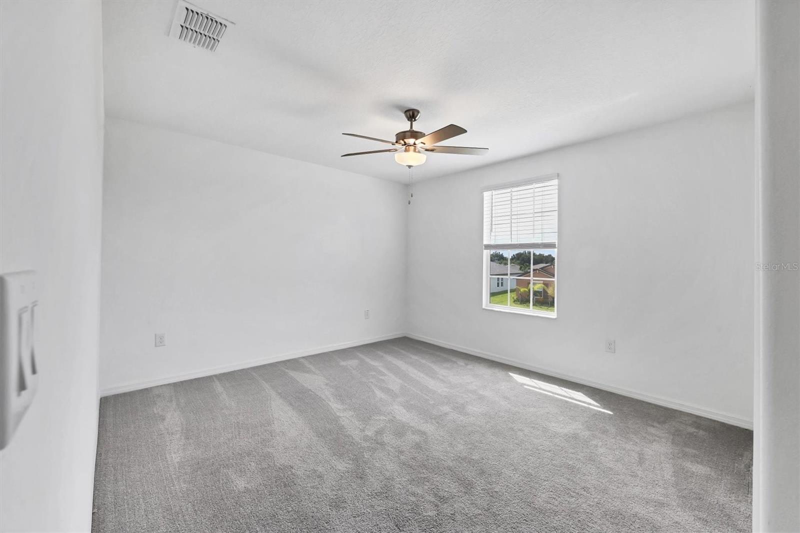 Image 31 of 38 For 8526 40th Circle E
