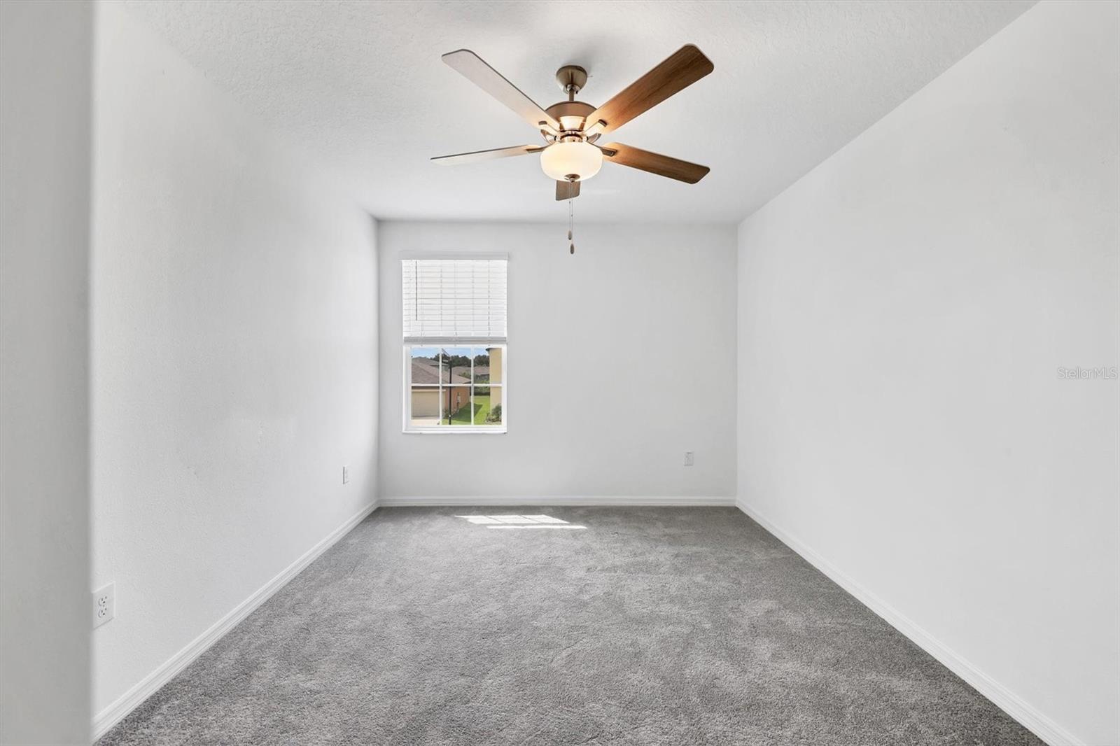 Image 33 of 38 For 8526 40th Circle E