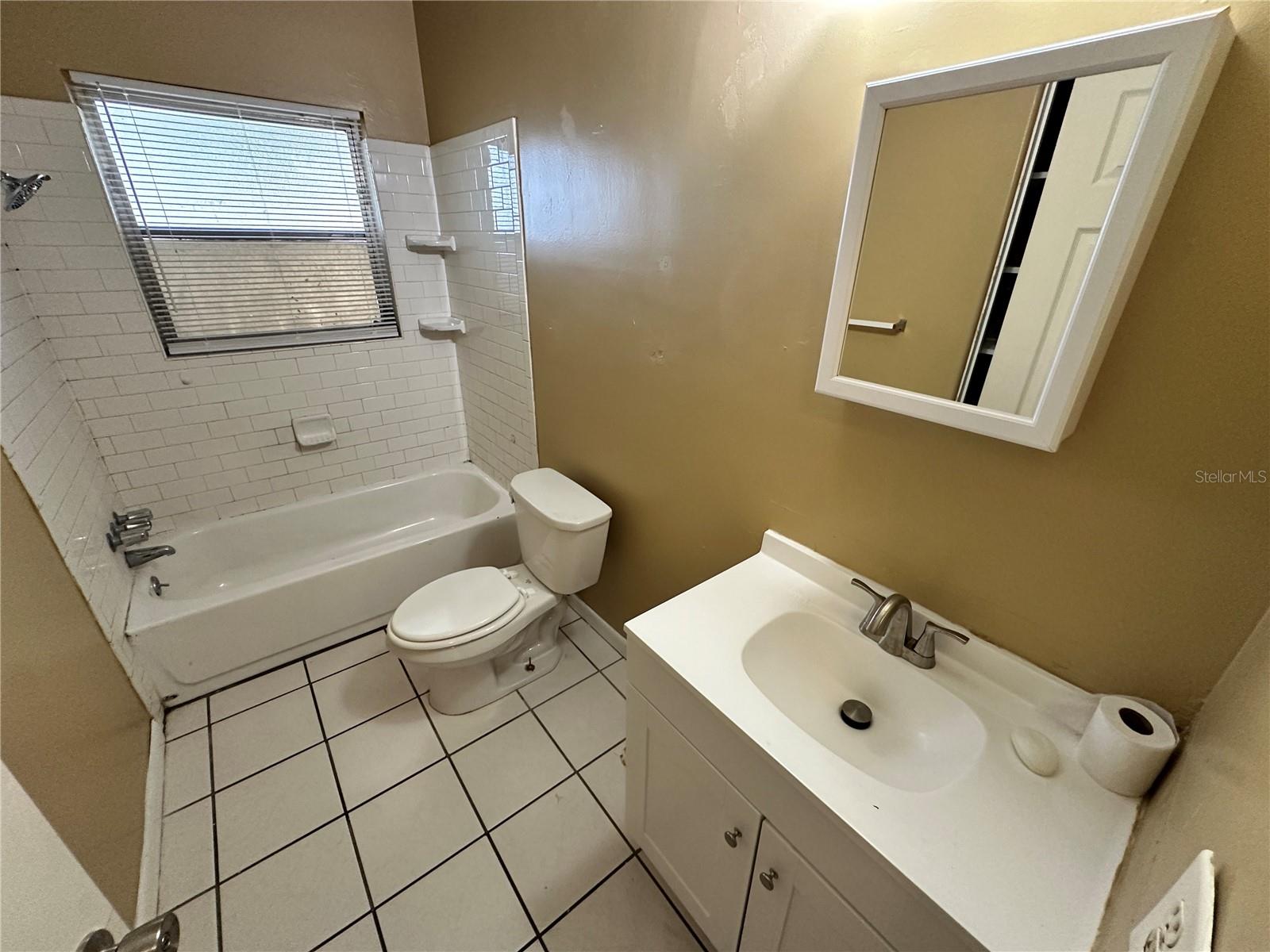 Image 14 of 35 For 4416 19th Street Circle W A