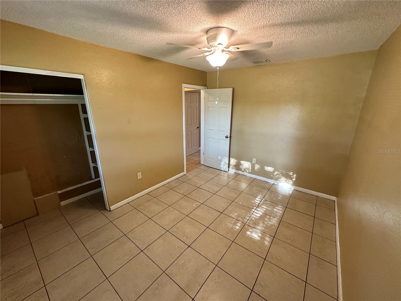 Image 17 of 35 For 4416 19th Street Circle W A