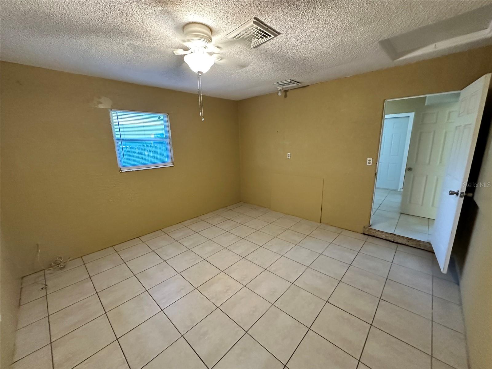 Image 22 of 35 For 4416 19th Street Circle W A