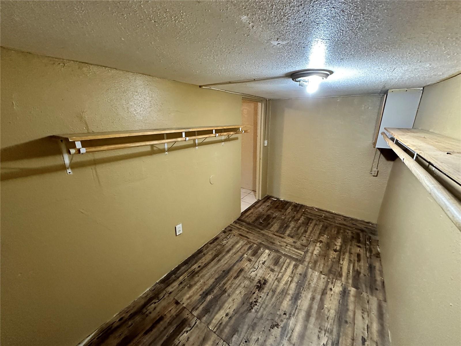 Image 26 of 35 For 4416 19th Street Circle W A