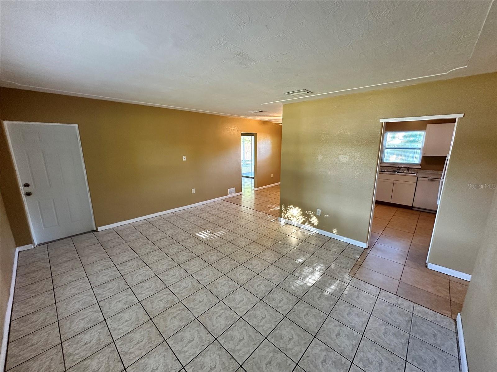 Image 4 of 35 For 4416 19th Street Circle W A